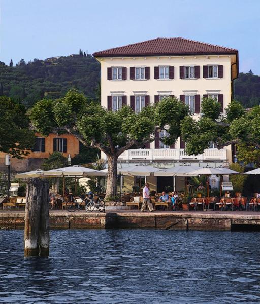 La Vittoria Boutique Hotel Гарда Экстерьер фото